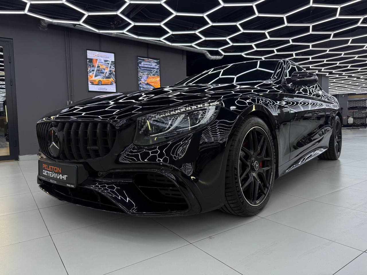Бронирование лобового стекла Mercedes-AMG S63: защита на уровне автомобиля